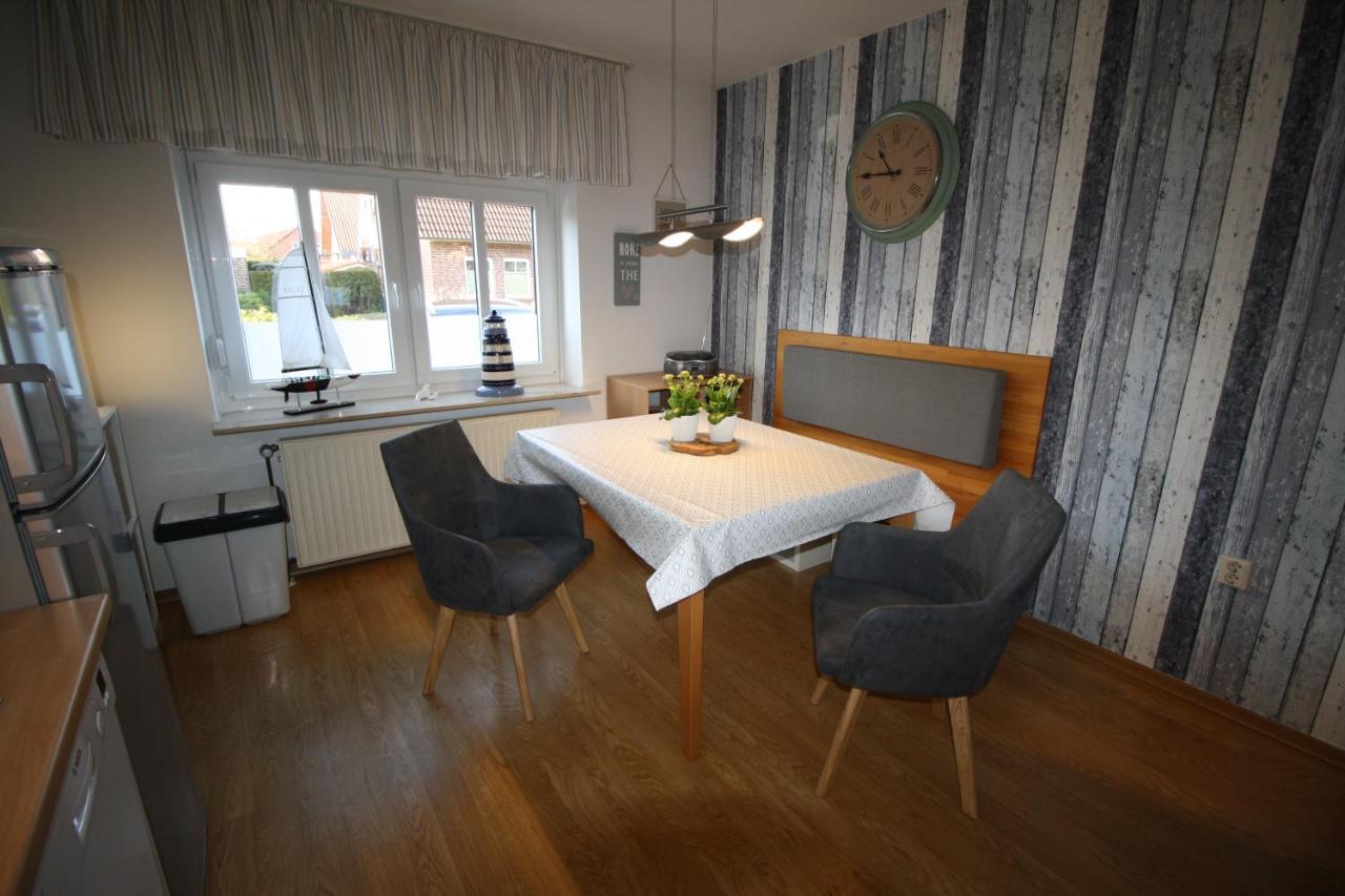 Apartamento Haus Schilling Esens Exterior foto