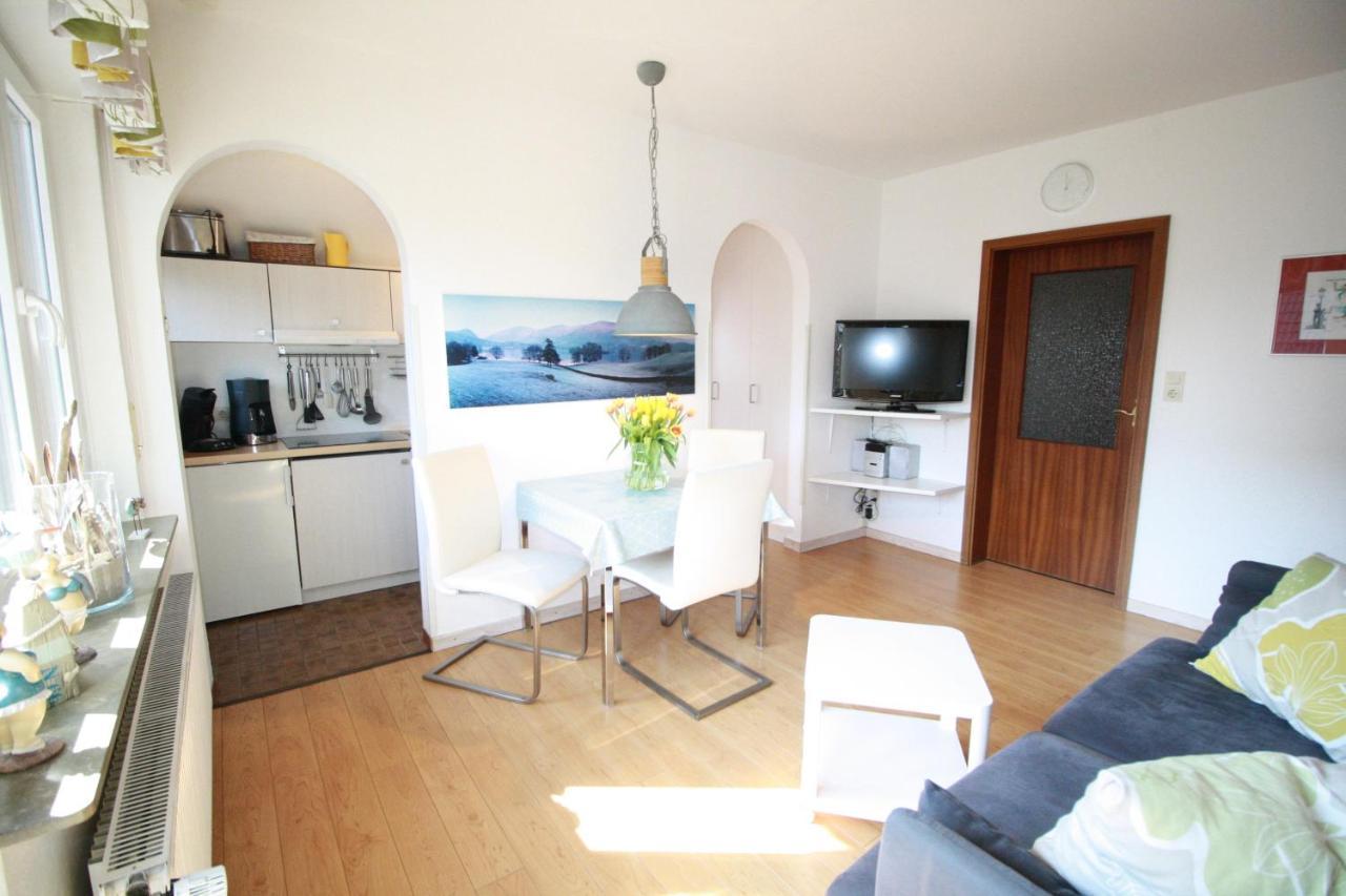 Apartamento Haus Schilling Esens Exterior foto